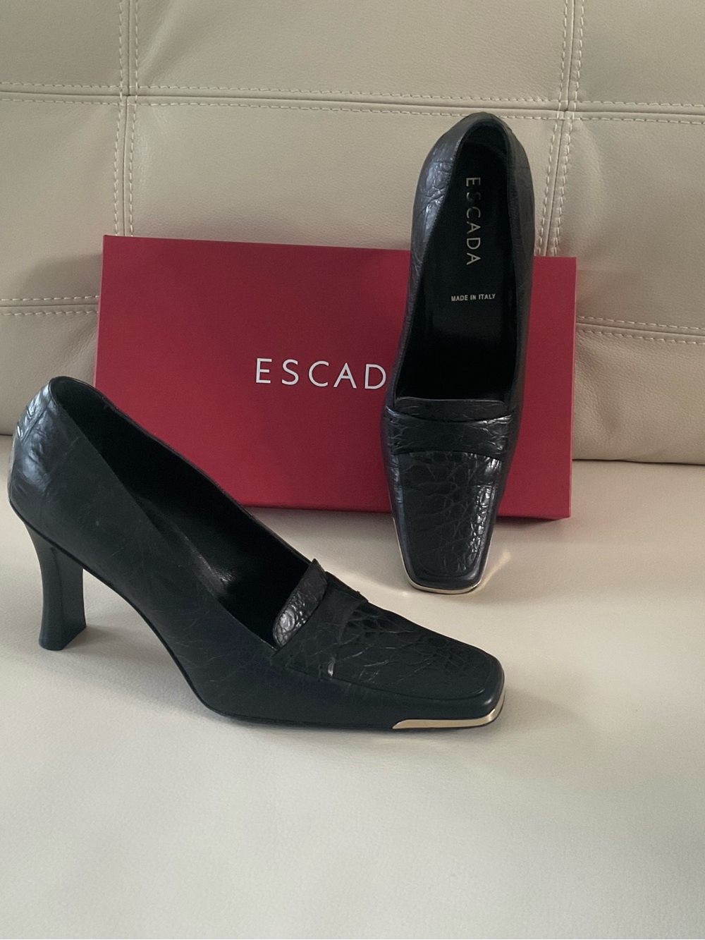 Escada Black Croc-Embossed Leather Mid Heels with Gold Toe Accent